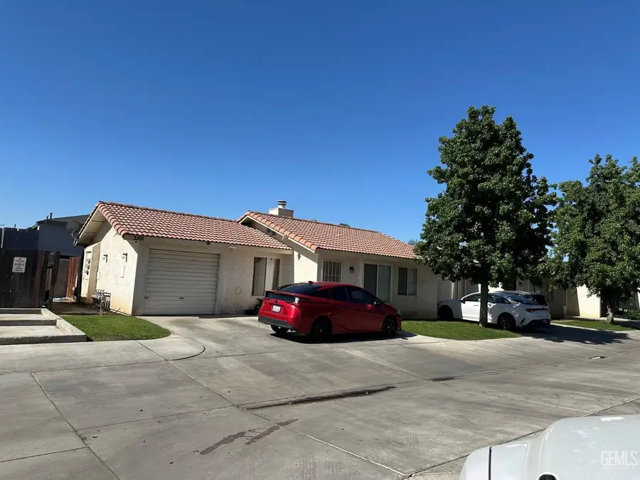2101 WHEELAN COURT, Bakersfield, CA 93309 - #2