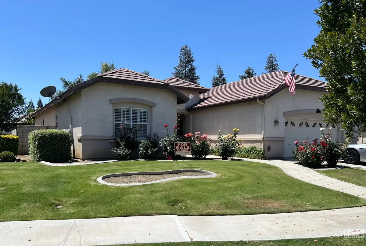 10011 ROSEBUD AVENUE, Bakersfield, CA 93331 - #1