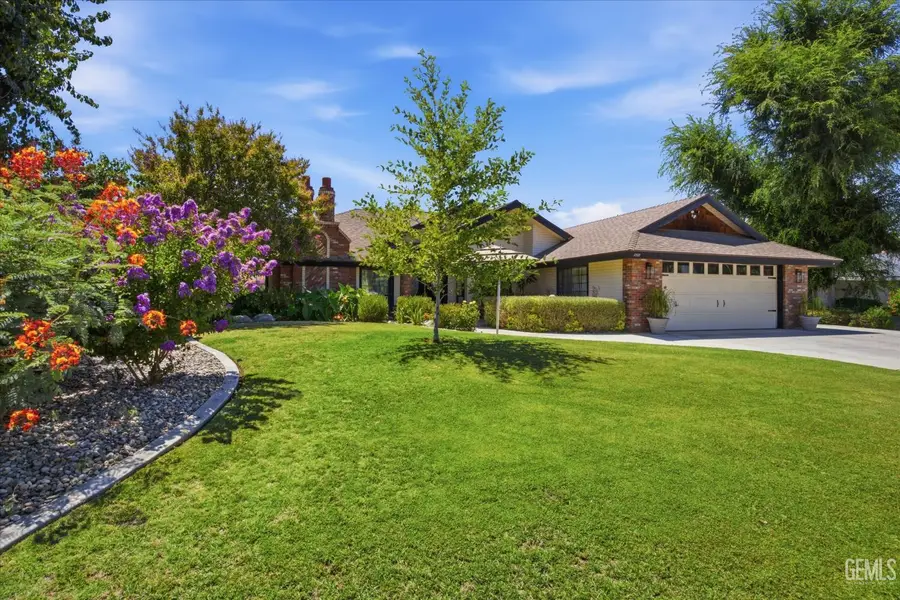 7221 ETTER STREET, Bakersfield, CA 93308 - #2