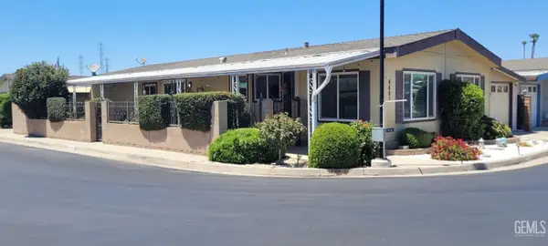 4401 CAMELOT PLACE, Bakersfield, CA 93301