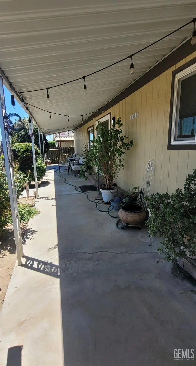 4401 CAMELOT PLACE, Bakersfield, CA 93301 - #3