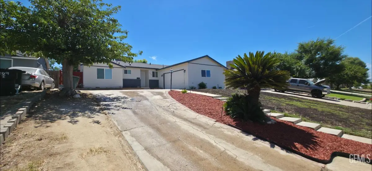 2805 ARNOLD STREET, Bakersfield, CA 93305 - #1