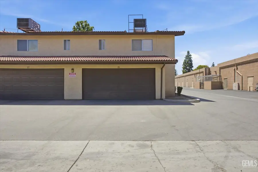 6700 NOTTINGHAM LANE #26, Bakersfield, CA 93309 - #2