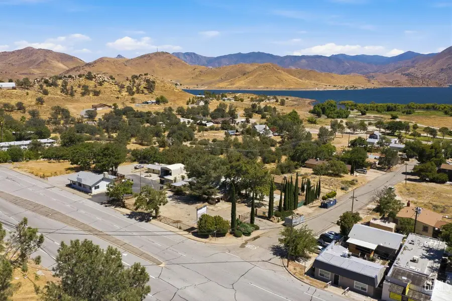 1 LAKEVIEW DRIVE, Wofford Heights, CA 93285 - #2