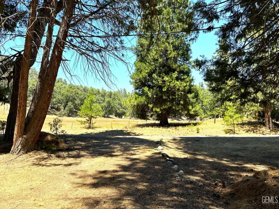 18 WHITE RIVER ROAD, Springville Johnsondale, CA 93207 - #2