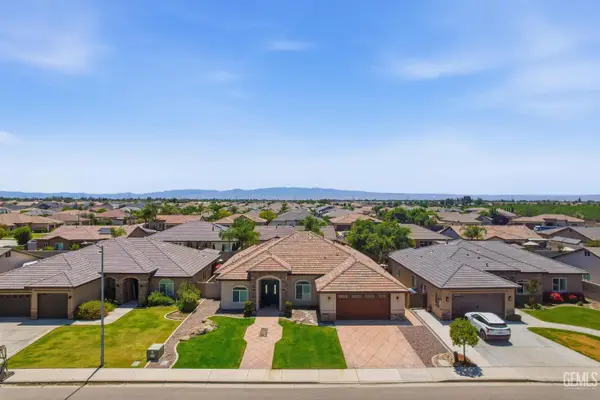 15119 COTTON BLOSSOM AVENUE, Bakersfield, CA 93314