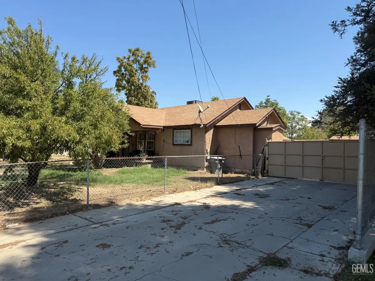 1807 MADISON STREET, Bakersfield, CA 93307 - #1