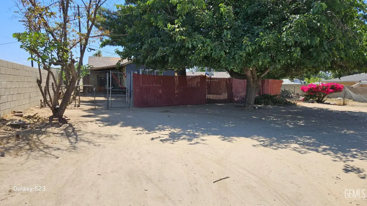 1209 STERLING ROAD, Bakersfield, CA 93306 - #1
