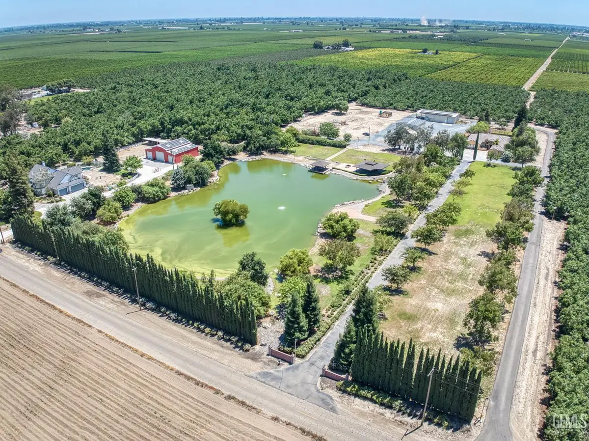 13715 E NEBRASKA AVENUE, Kingsburg, CA 93631 - #1