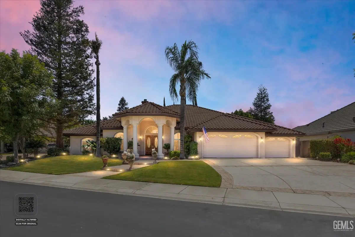 4618 ISLANDS DRIVE, Bakersfield, CA 93312 - #1