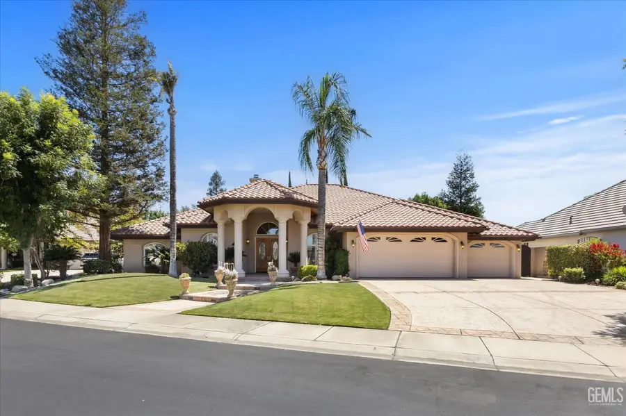 4618 ISLANDS DRIVE, Bakersfield, CA 93312 - #3