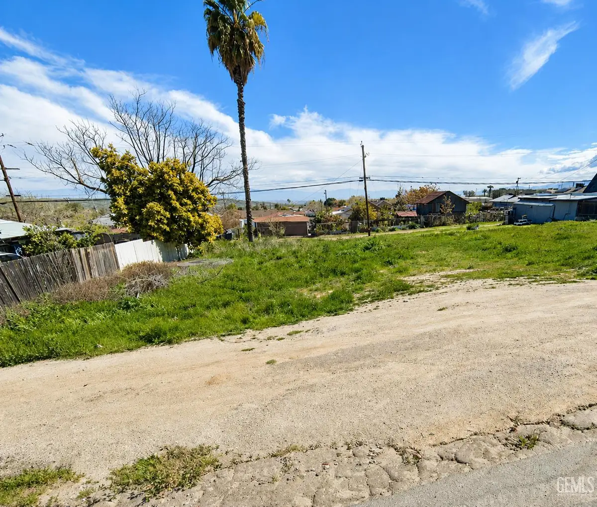 0 LIERLY, Taft, CA 93268 - #1