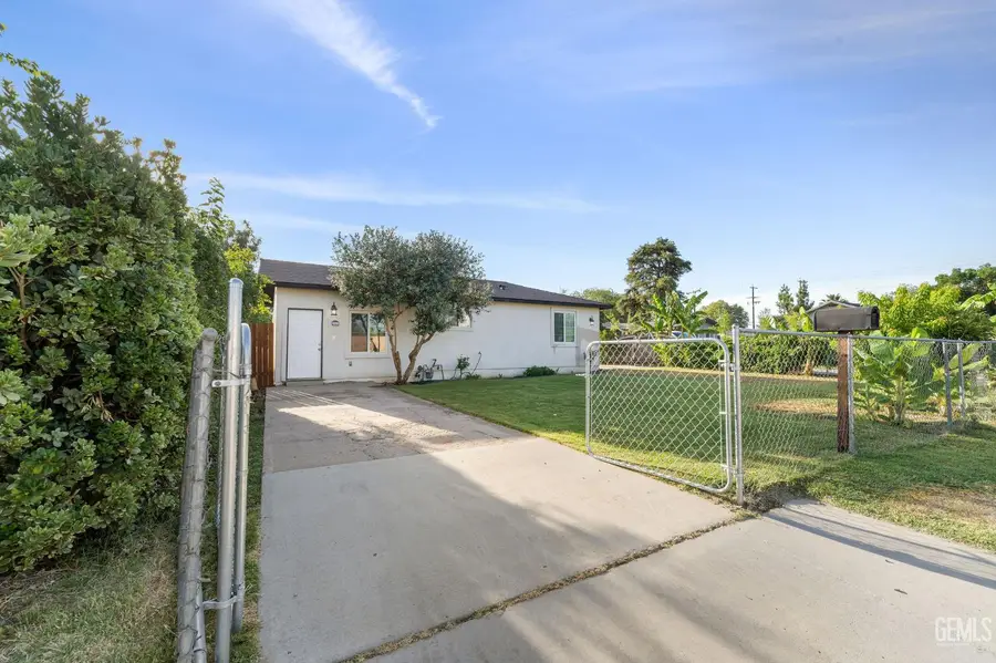 418 OLIVE STREET, Bakersfield, CA 93304 - #3