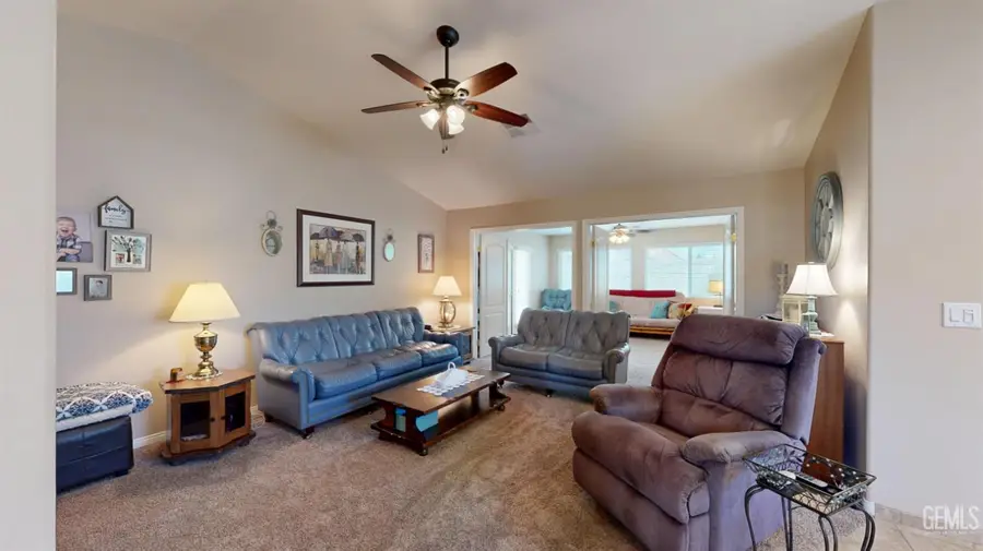 9815 BOURBON ROSE COURT, Bakersfield, CA 93311 - #3
