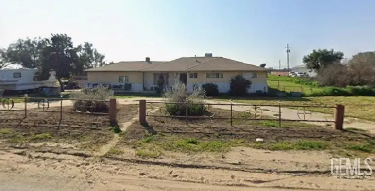 8447 MULLER ROAD, Bakersfield, CA 93307 - #1