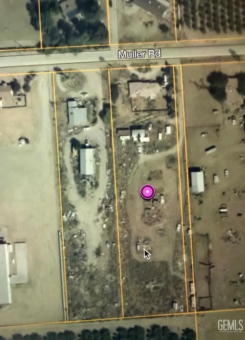 8447 MULLER ROAD, Bakersfield, CA 93307 - #2