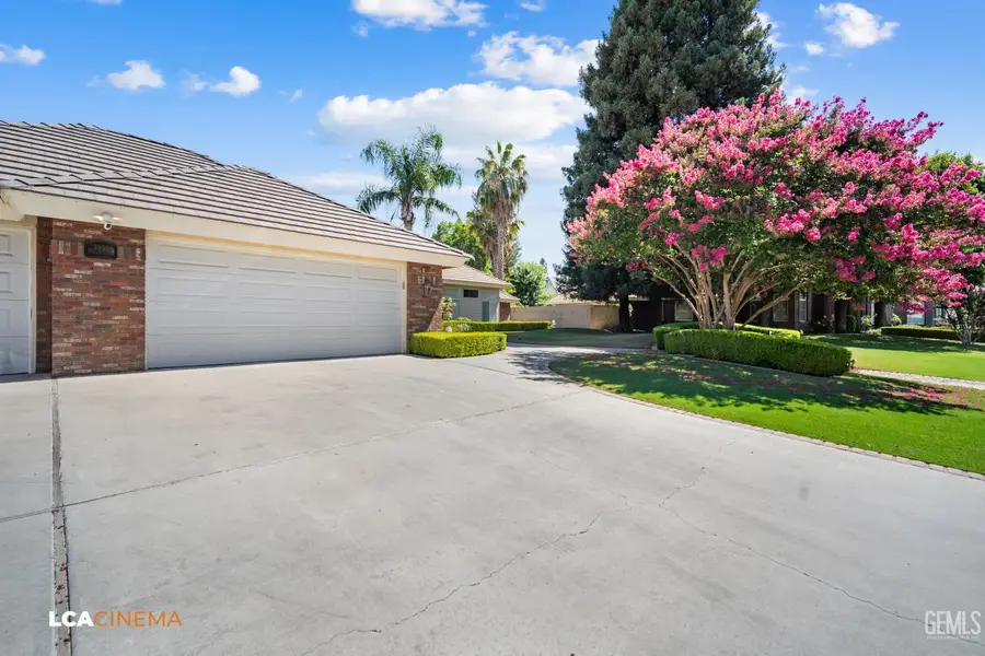 8804 OMEARA COURT, Bakersfield, CA 93311 - #2