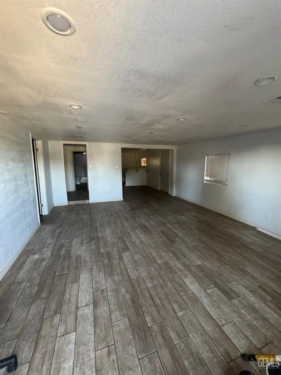 614 CANNON AVENUE, Bakersfield, CA 93307 - #3