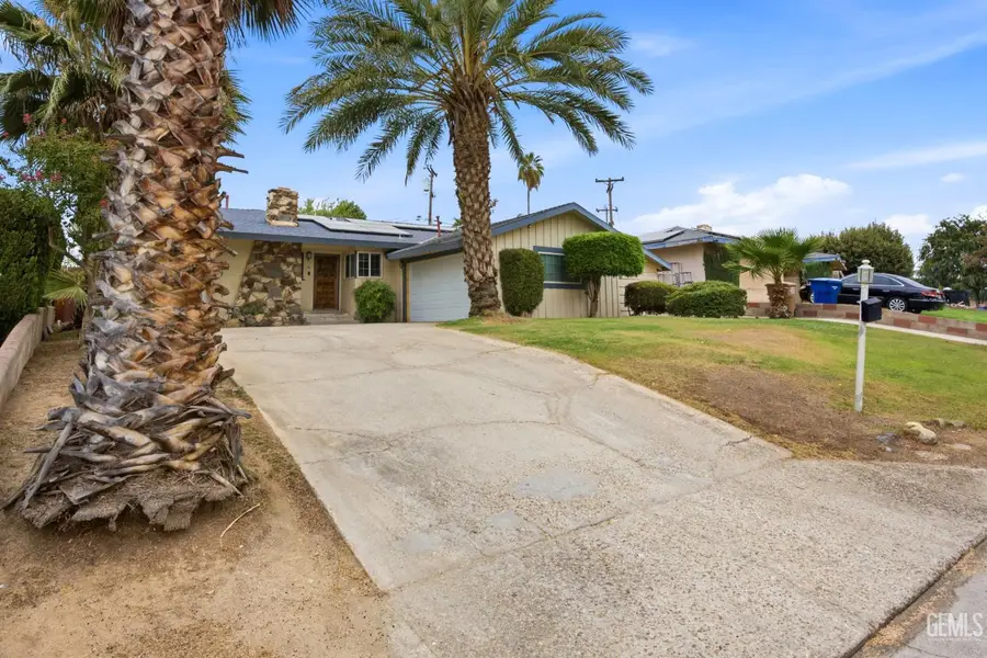 5200 LAGUNA STREET, Bakersfield, CA 93306 - #3