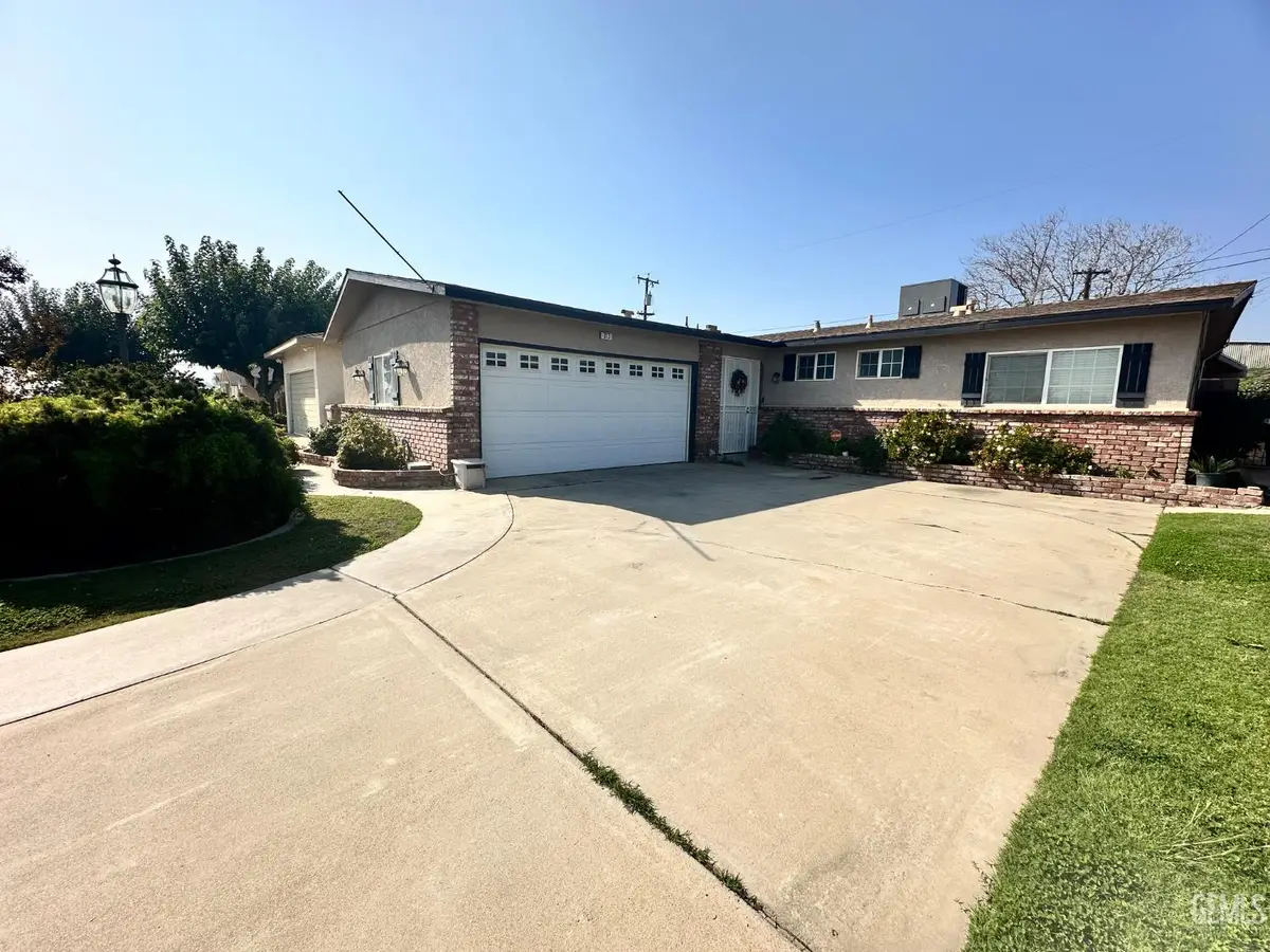 313 SANFORD DRIVE, Bakersfield, CA 93308 - #1