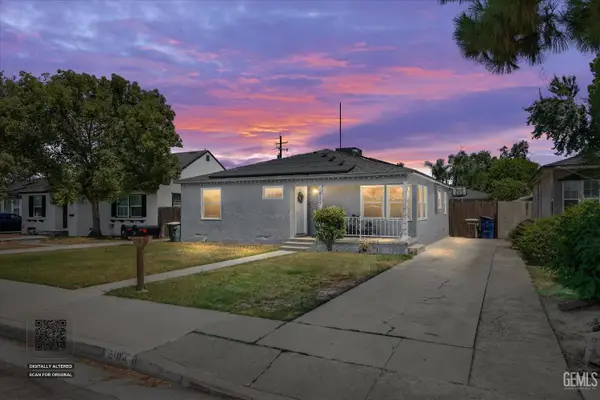 3104 OAK PLACE, Bakersfield, CA 93304