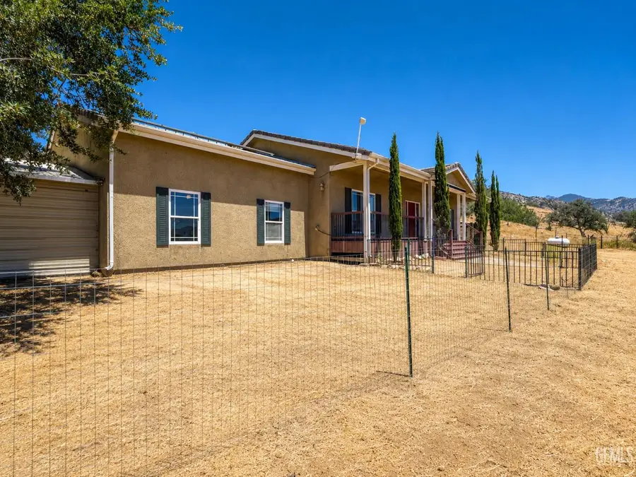 11900 JAY DRIVE, Caliente, CA 93518 - #3