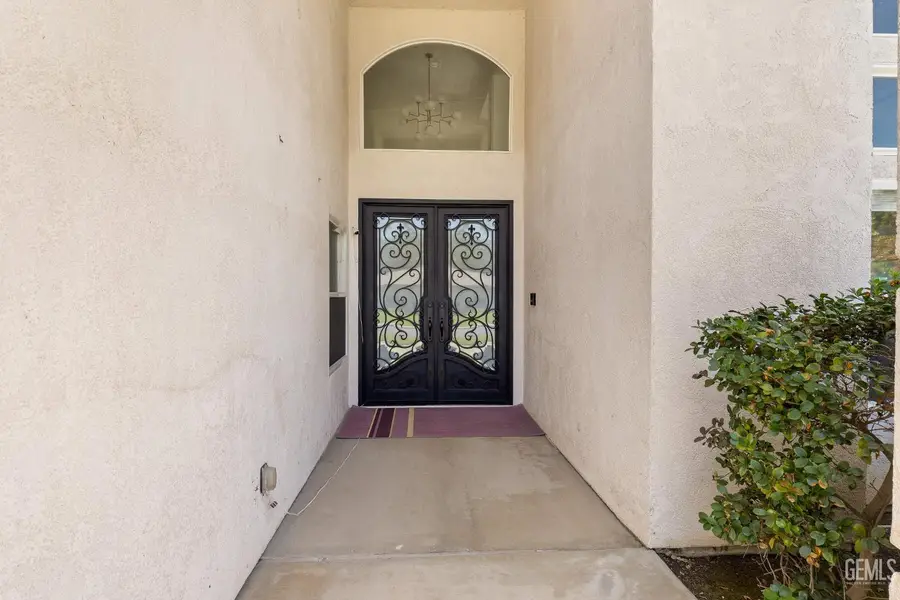 1001 SUNGRO WAY, Bakersfield, CA 93311 - #3