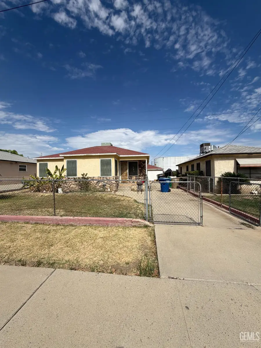 1104 GLADE STREET, Bakersfield, CA 93308 - #2