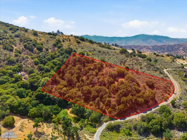 25200 CAMPGROUND DRIVE, Tehachapi, CA 93561