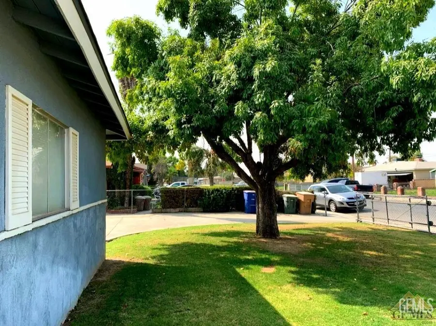 3112 DORE DRIVE, Bakersfield, CA 93304 - #2