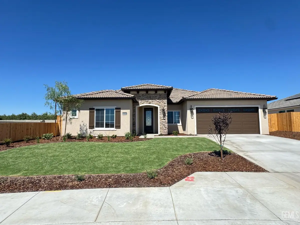 7725 DENMARSH STREET, Bakersfield, CA 93311 - #1