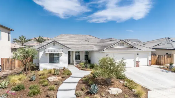 15828 WATERFORD STREET, Bakersfield, CA 93314