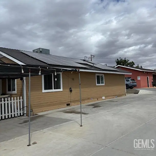 2120 NILES STREET, Bakersfield, CA 93305 - #3
