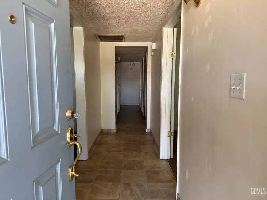4508 BRUNSWICK STREET, Bakersfield, CA 93307 - #3