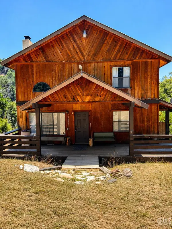 46001 RIDGE RD, Posey, CA 93260