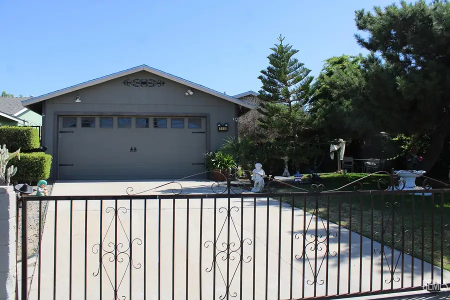 115 GLENWOOD AVENUE, McFarland, CA 93250 - #2