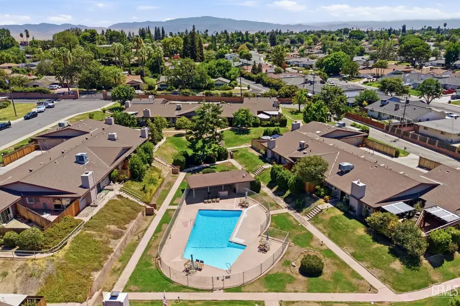 2813 SUMMIT CIRCLE, Bakersfield, CA 93306 - #3