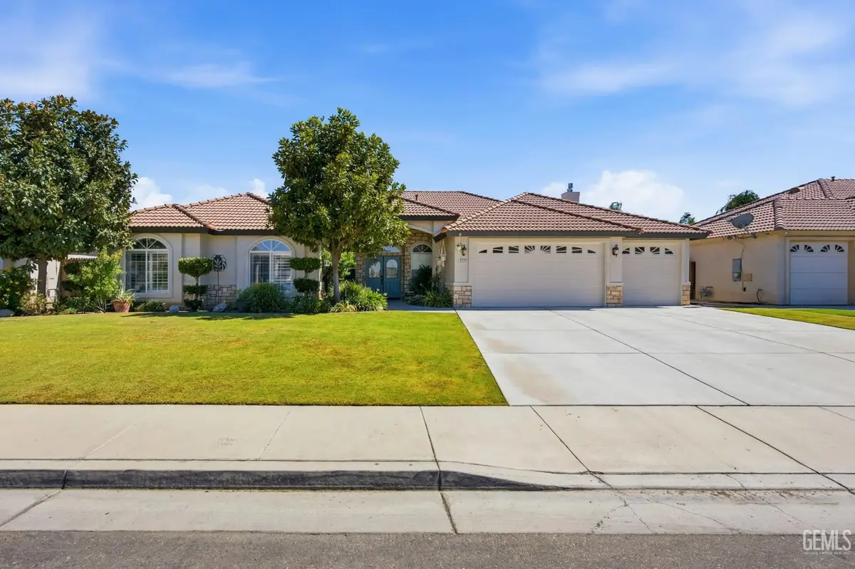 4525 WHITEGATE AVENUE, Bakersfield, CA 93313 - #1