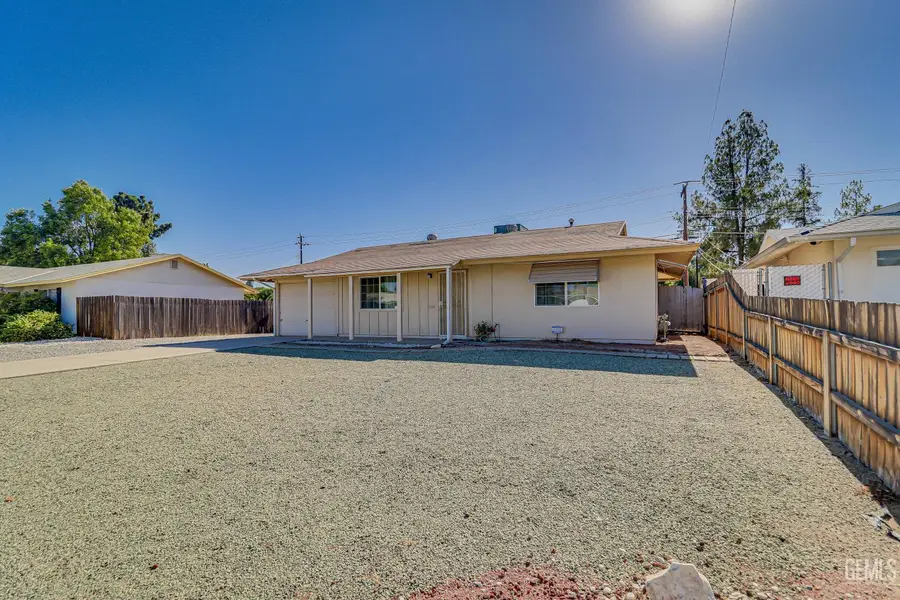 709 LA PUENTE DRIVE, Bakersfield, CA 93309 - #2