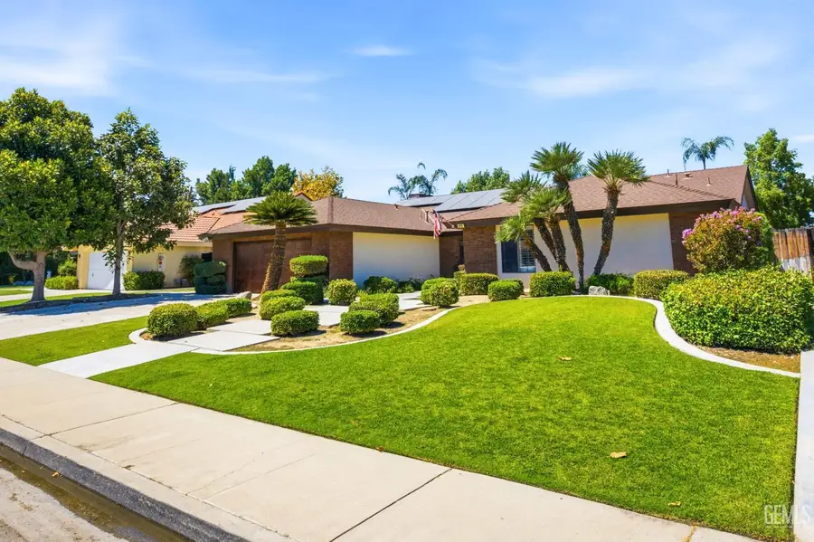 9800 MESA OAK DRIVE, Bakersfield, CA 93311 - #3