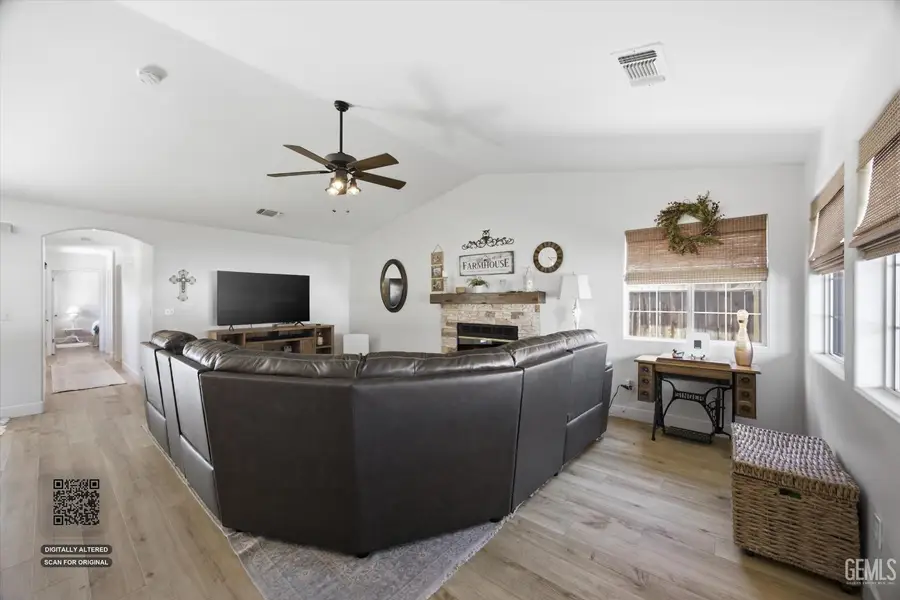 4819 GOAL POINT STREET, Bakersfield, CA 93312 - #3