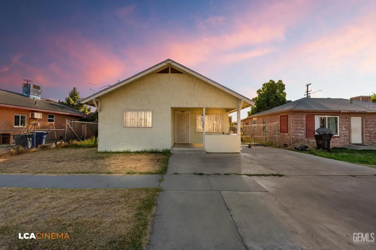 907 LEXINGTON STREET, Delano, CA 93215 - #1