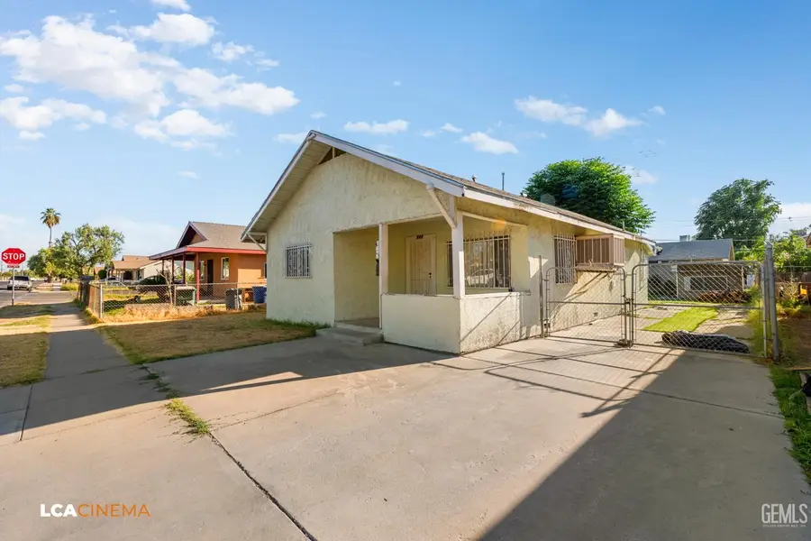 907 LEXINGTON STREET, Delano, CA 93215 - #3