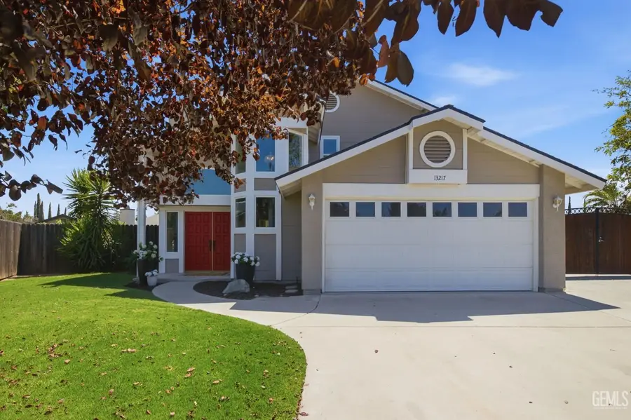 13217 SEANN COURT, Bakersfield, CA 93314 - #2