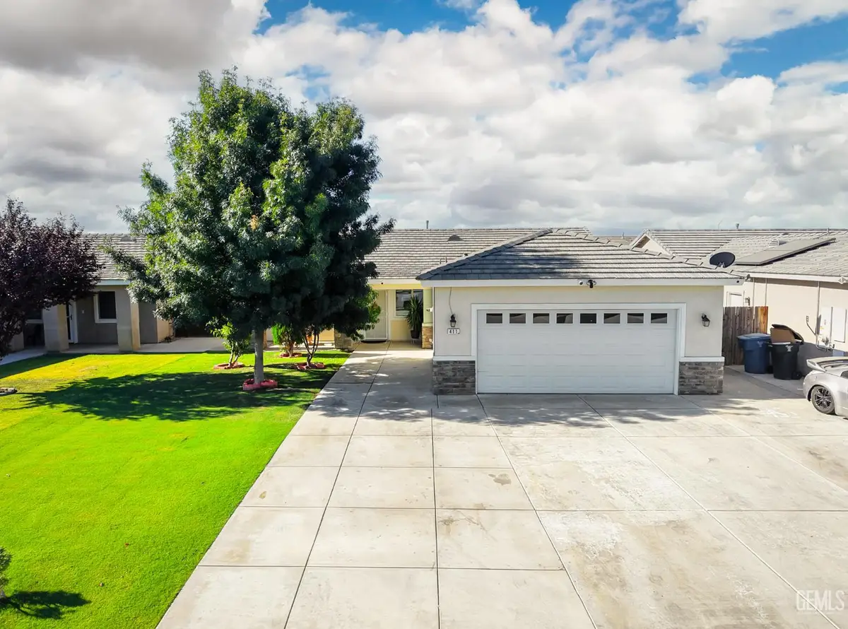 411 DARLING POINT DRIVE, Bakersfield, CA 93307 - #1