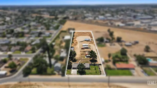 12420 PADDOCK PLACE, Bakersfield, CA 93312