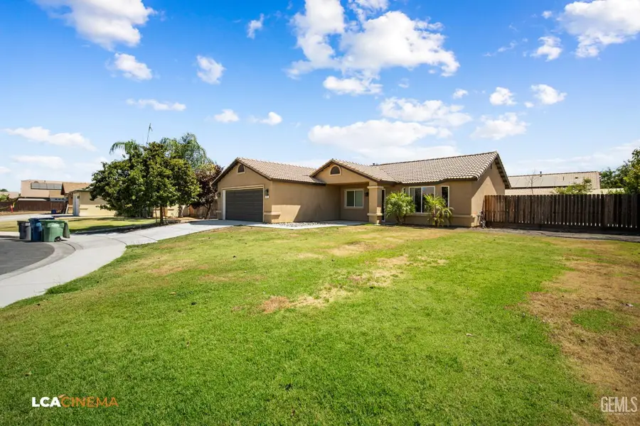 372 TAVERTINE COURT, Delano, CA 93215 - #3