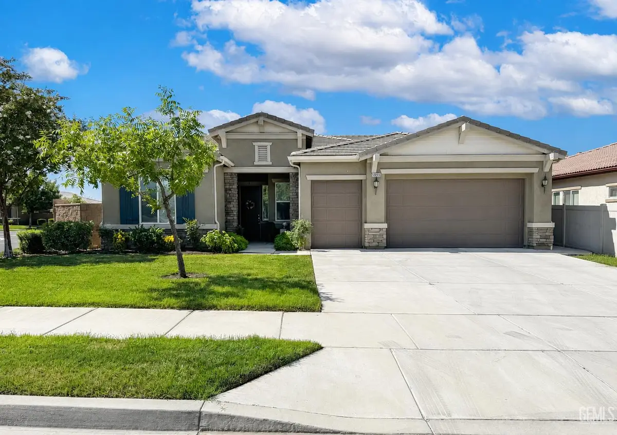 9809 NAPLES PLACE, Bakersfield, CA 93306 - #1