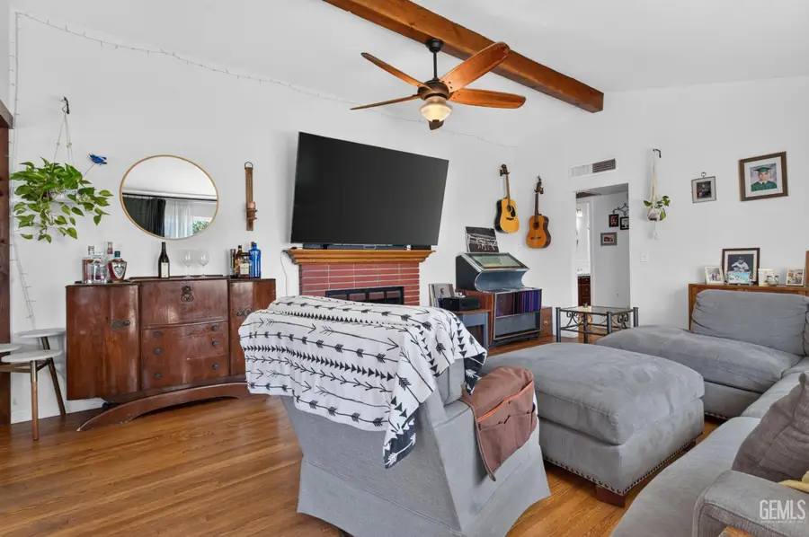 1820 LOCUST RAVINE, Bakersfield, CA 93306 - #3