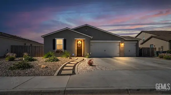7717 RIDGE FOREST DRIVE, Bakersfield, CA 93313